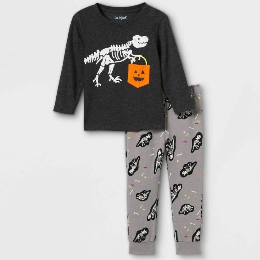 NWT Cat & Jack Halloween Skeleton Long Sleeve and Jogger Pants Set